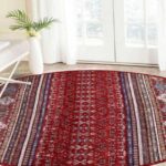 A Tale of Velvet Floors and Golden Threads