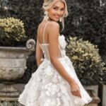 Modern Wedding Dresses: Contemporary Chic for Today’s Bride